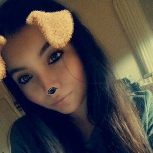 Meet your Posher, Natasha